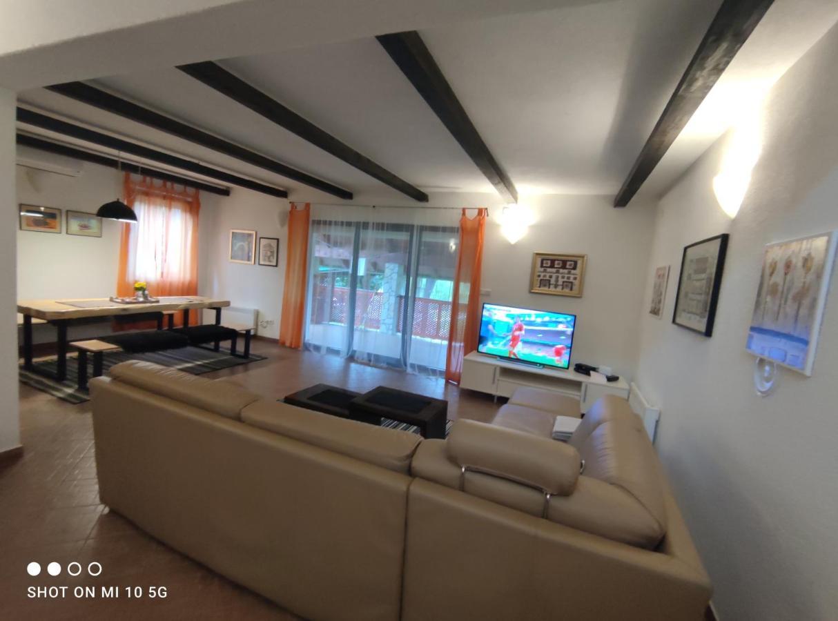 Mila Holiday Home Lohovo Exterior foto
